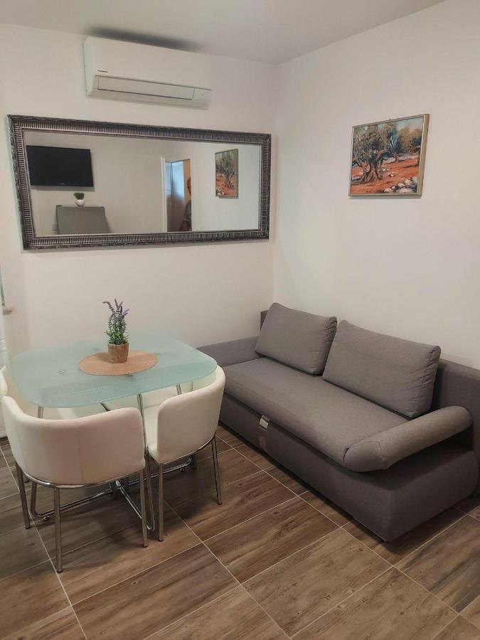 Sara Apartment Slatine